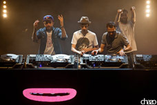 photos du groupe de musique C2C