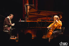 FESTIVAL PIANO AUX JACOBINS Chilly Gonzales en 2017 à Halle aux Grains (Toulouse)